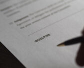 Ce que dit la loi sur les assurance professionnelle en France