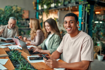 Entrepreneur à Bastia : pourquoi travailler dans un espace de coworking ?