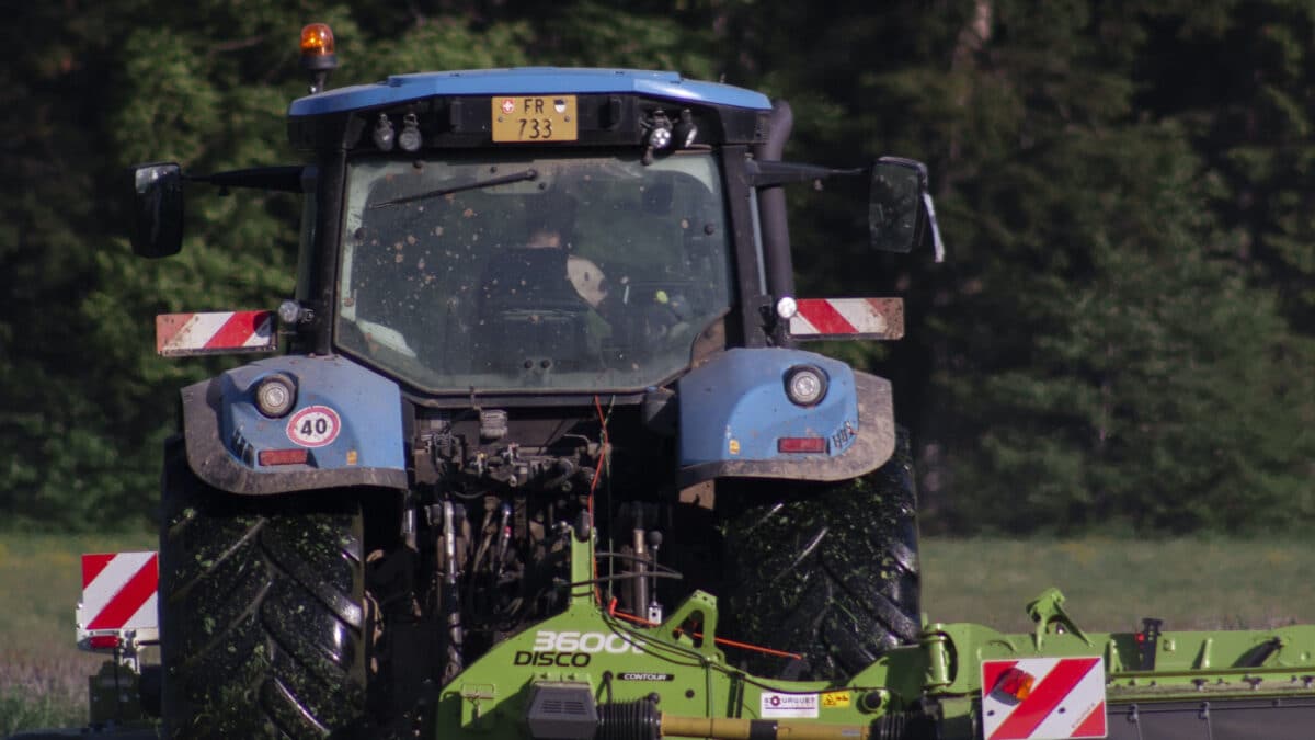 Équipement de véhicule agricole : choisir un fabricant spécialisé pour une qualité assurée
