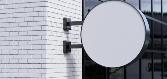 L’art de l’enseigne : comment attirer l’attention avec une signalétique impactante ?