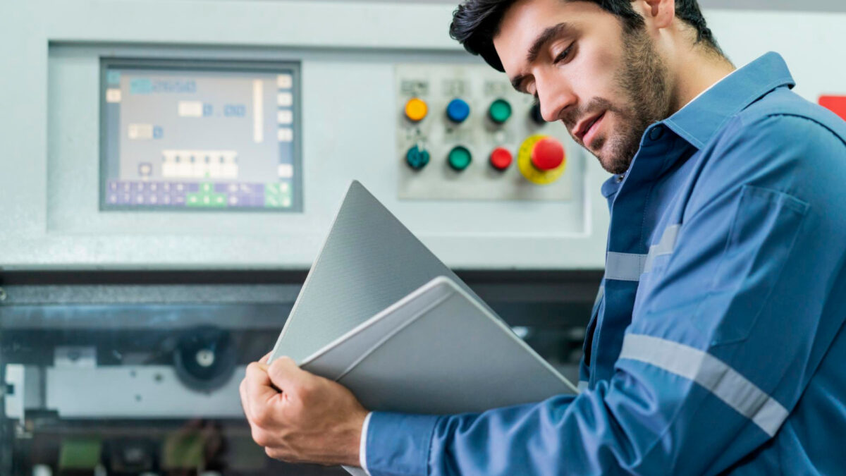 Pourquoi externaliser la maintenance industrielle ?