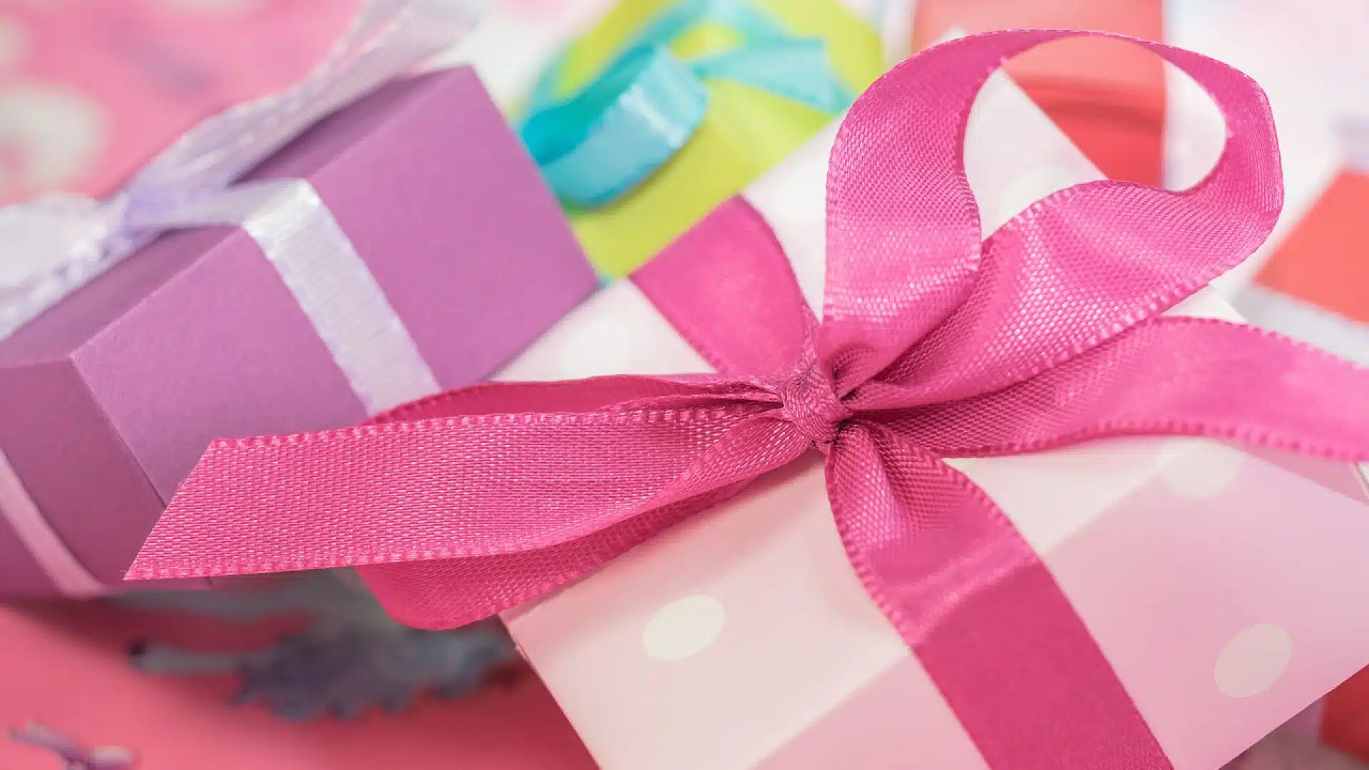 Quels sont les avantages d’offrir des cartes cadeaux à ses salariés ?